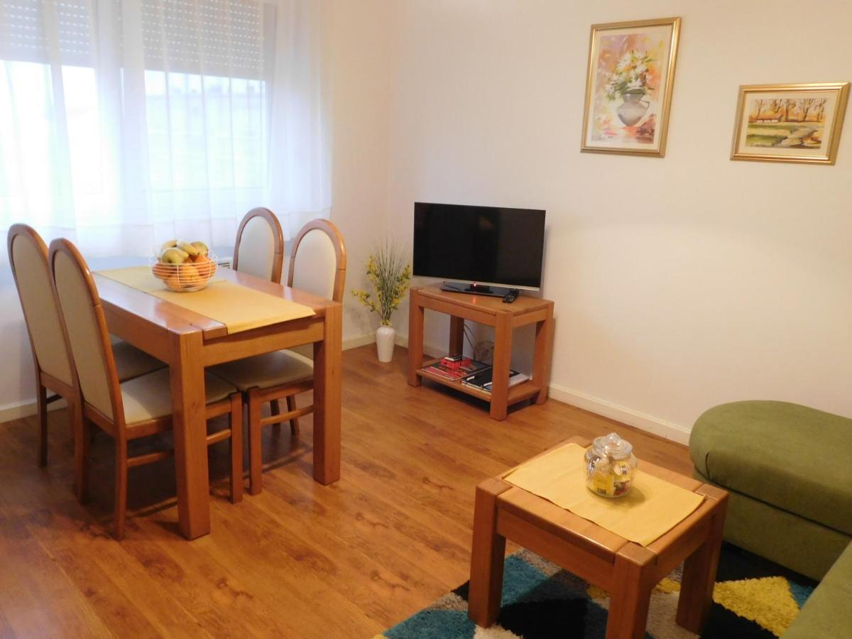 Apartman Ana Zupanja Exterior foto